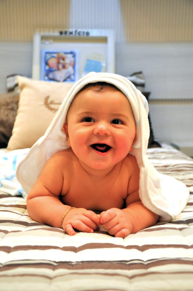 baby, kid, after the shower-1712790.jpg